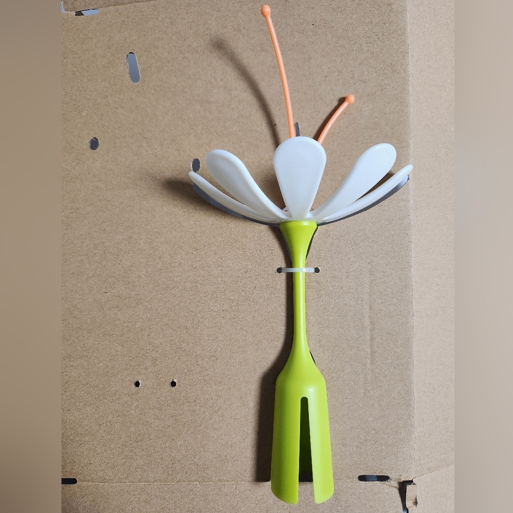 Boon Flower Baby Bottle Drying Holder